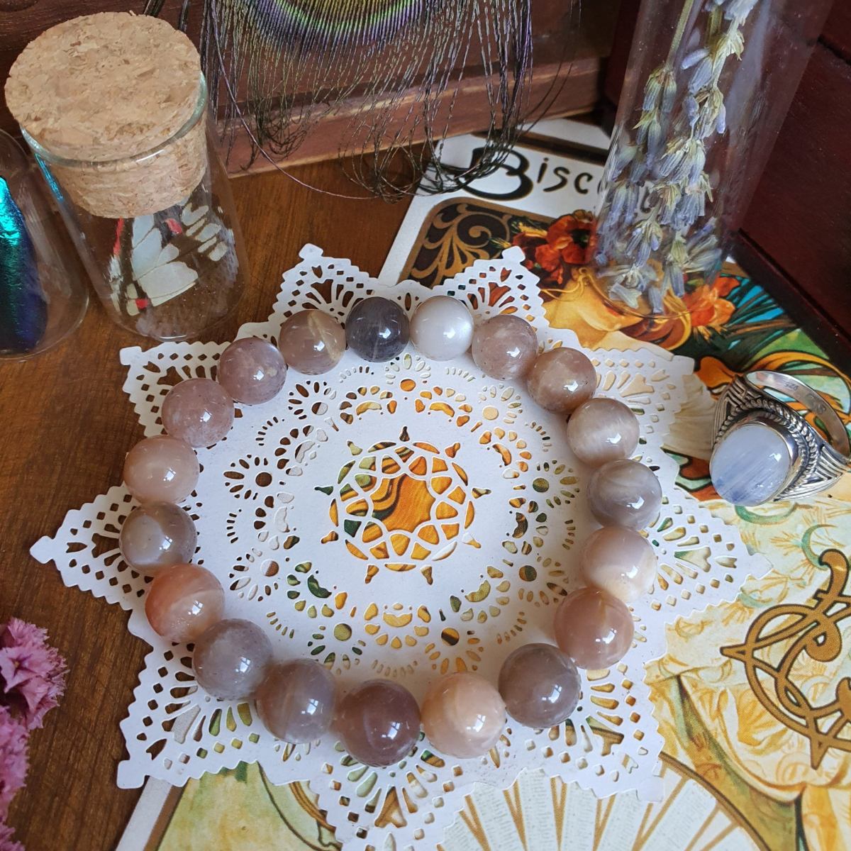 Silvery Gray Peach&nbsp;Moonstone