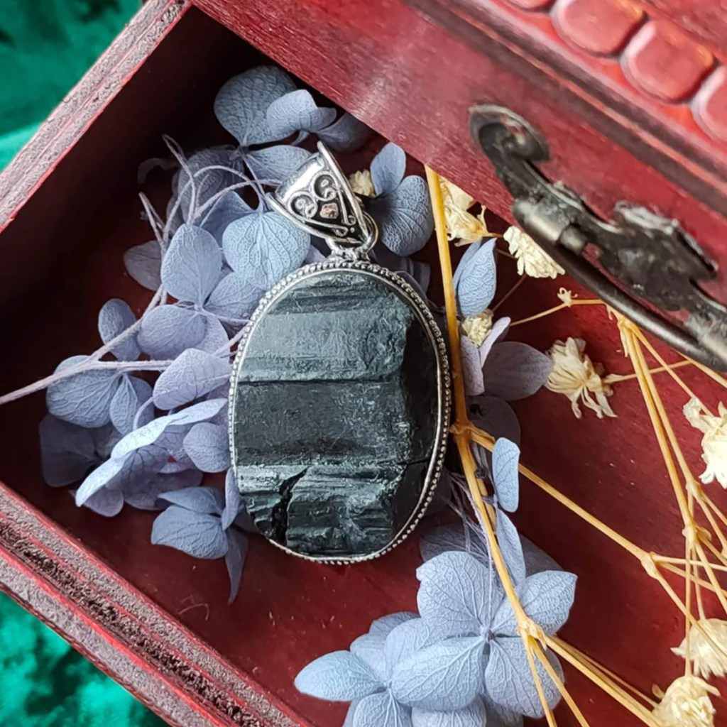 Black Tourmaline Pendant&nbsp;(Oval-Shaped)