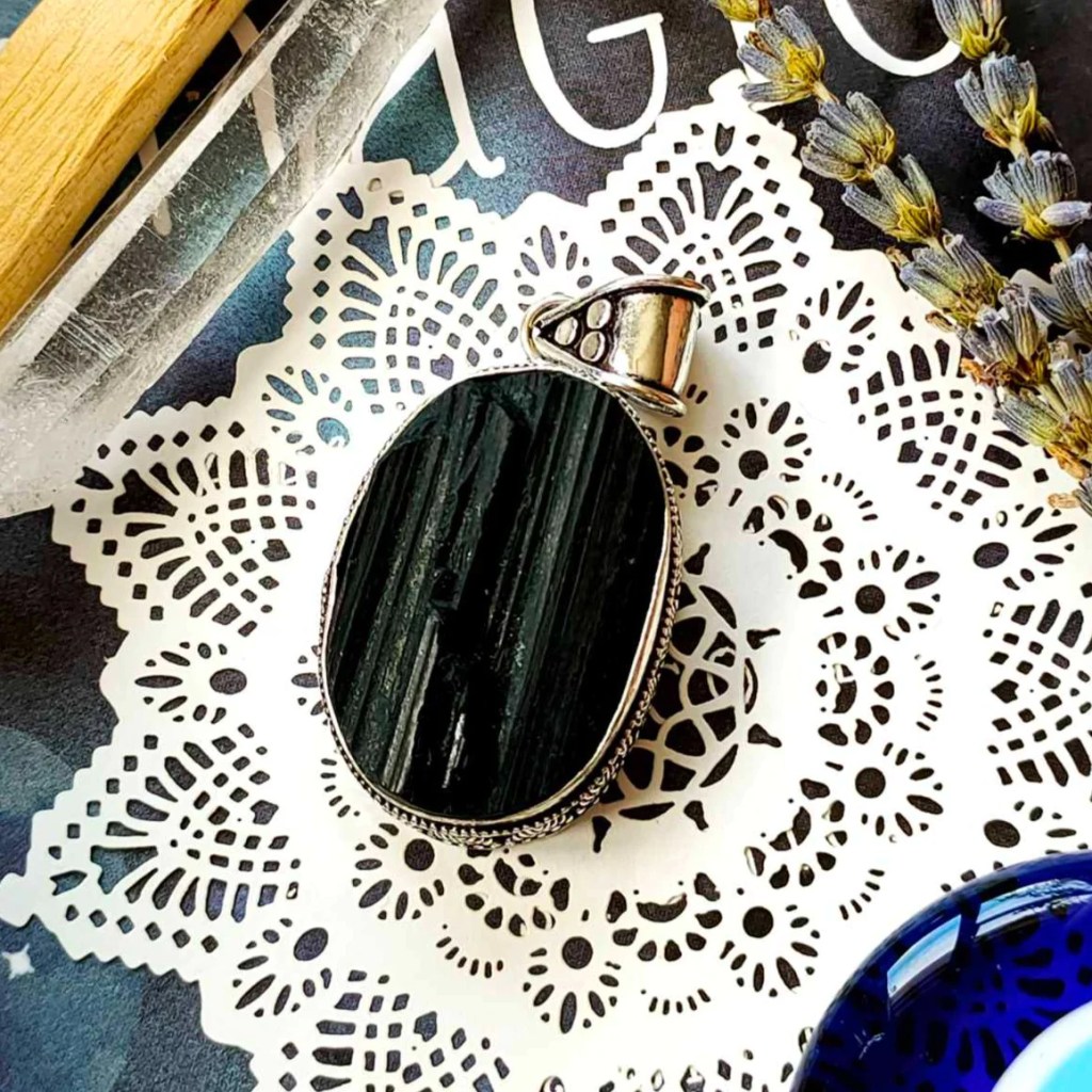 Black Tourmaline Pendant&nbsp;(Oval-Shaped)
