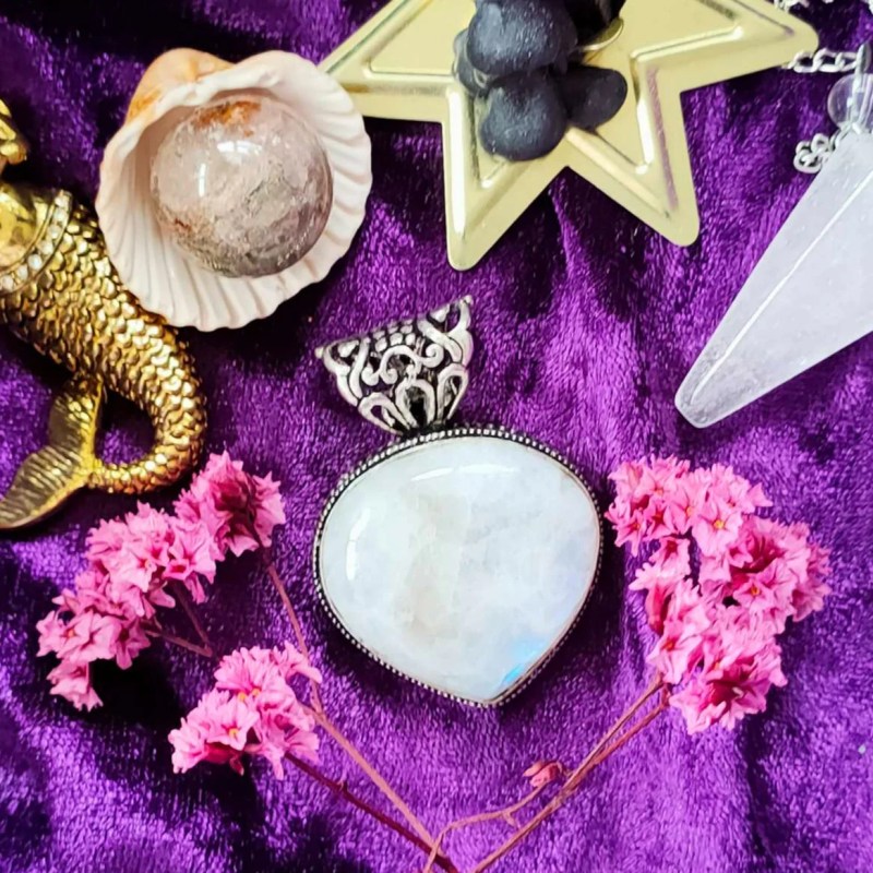 Moonstone Pendant (Tear-Shaped)