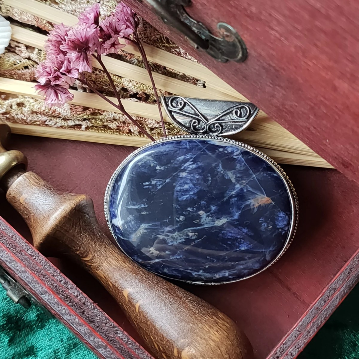 Sodalite Pendant (Oval-Shaped)